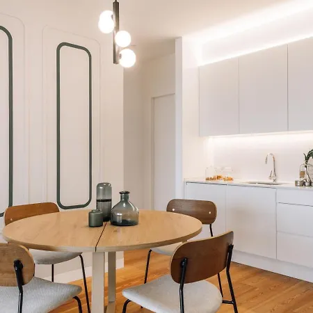 Apartment Berlengas - 2 Bedroom And Parking In Arroios Lisbon