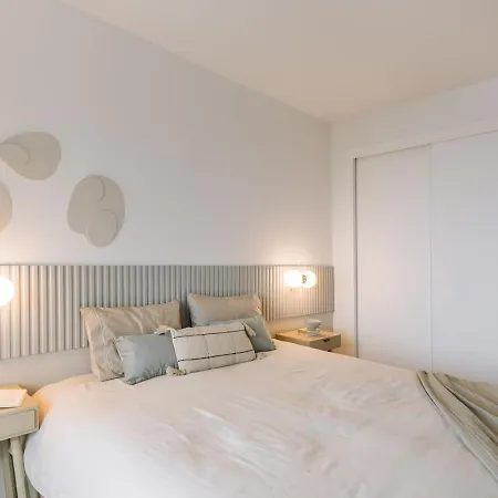 Berlengas - 2 Bedroom And Parking In Arroios