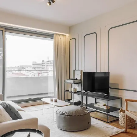 Berlengas - 2 Bedroom And Parking In Arroios アパート *