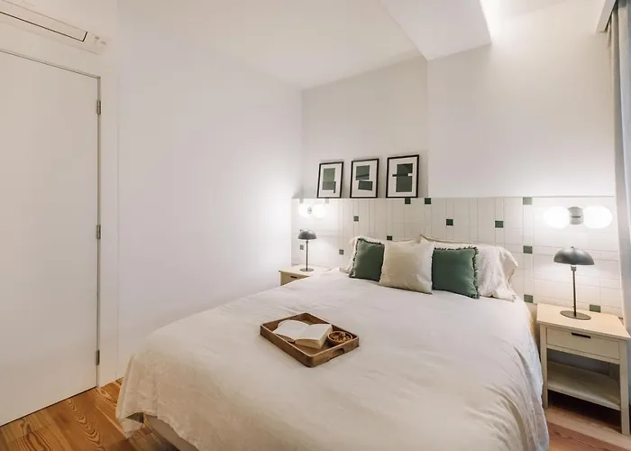 Berlengas - 2 Bedroom And Parking In Arroios *