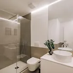 Berlengas - 2 Bedroom And Parking In Arroios Appartamento Lisbona