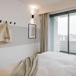 Berlengas - 2 Bedroom And Parking In Arroios Appartamento *
