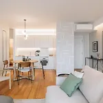 Berlengas - 2 Bedroom And Parking In Arroios * Lisbona