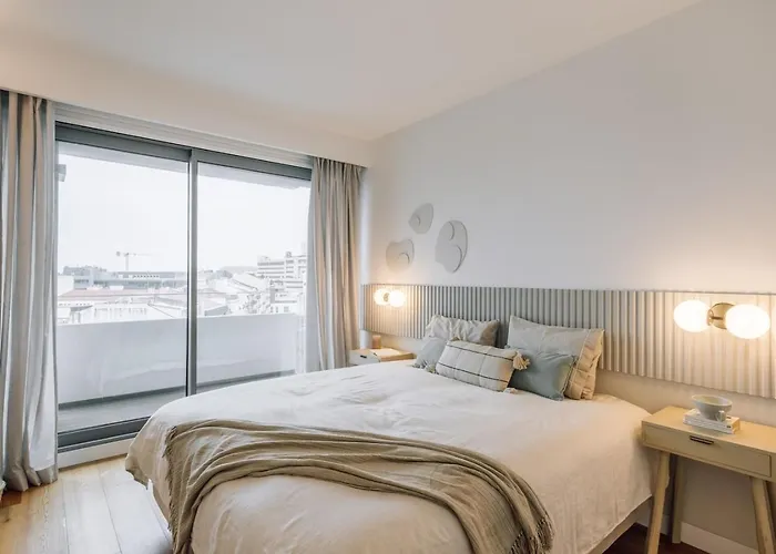 Berlengas - 2 Bedroom And Parking In Arroios *