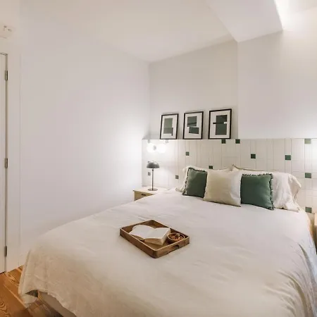 Berlengas - 2 Bedroom And Parking In Arroios *